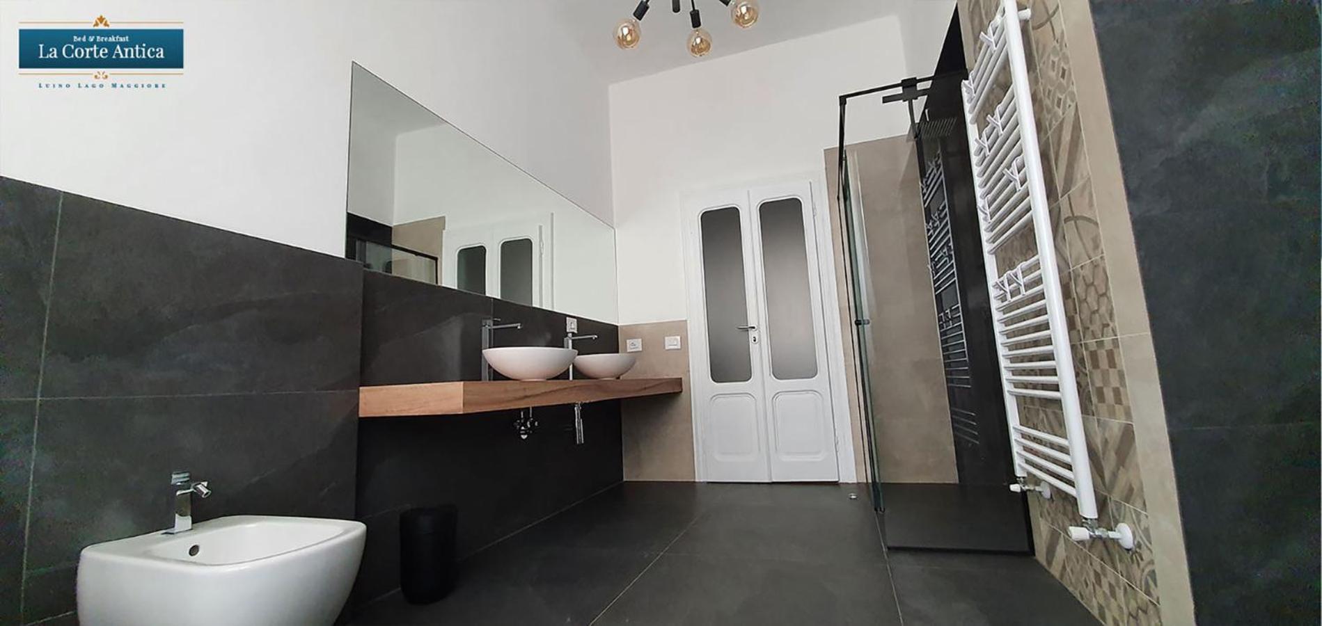 B&B La Corte Antica - Luino Lago Maggiore Екстериор снимка